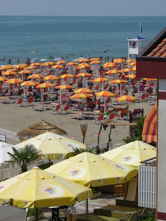 Hotel Righetto Fronte Mare Cavallino-Treporti Exterior photo