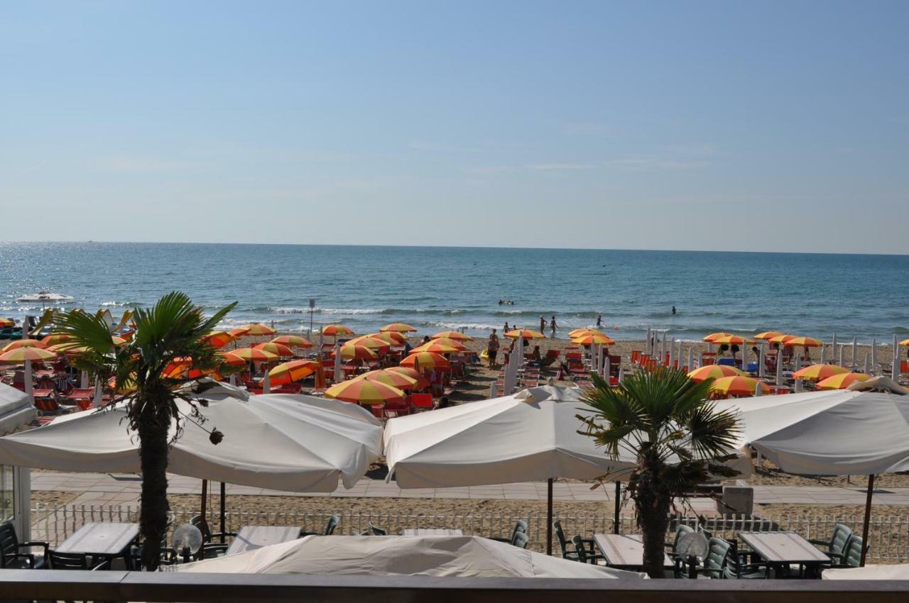 Hotel Righetto Fronte Mare Cavallino-Treporti Exterior photo